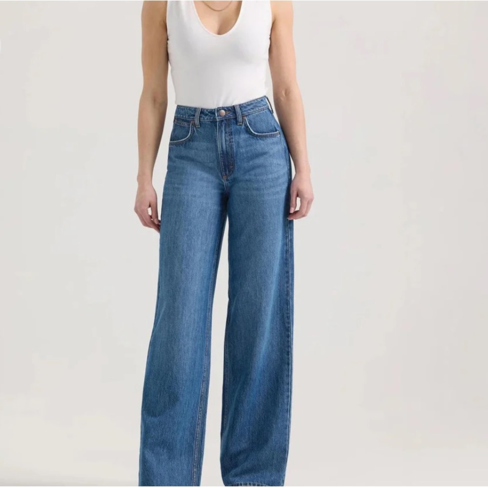 WRANGLER WOMEN'S BAILEY HIGH RISE WIDE LEG JEAN (Size: 26)